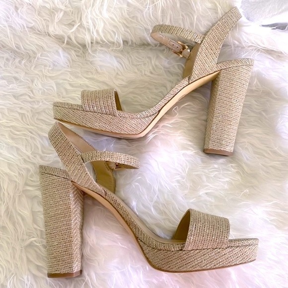 Michael Kors Pale Gold Metallic Shimmer Ankle Strap Block Heeled Sandals Pumps - Picture 12 of 16
